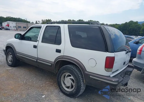 1998 Chevrolet Blazer Lt z USA, uszkodzony, nr VIN 1GNDT13W9W2180033